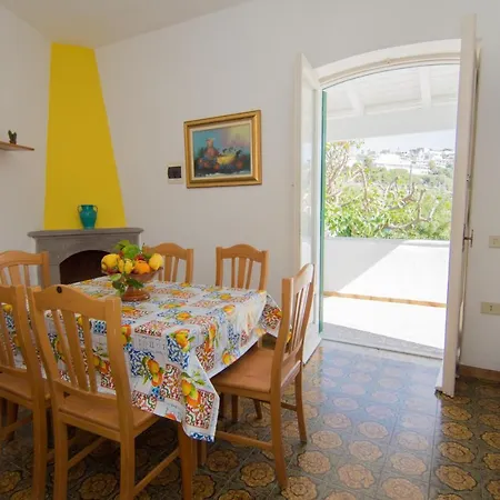 Lucia Maison Apartment Forio (Isola d'Ischia)